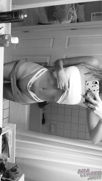 Ⓛⓔⓐⓚⓔⓓ - Zola B #2