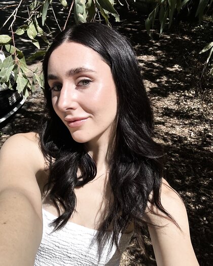 Ⓛⓔⓐⓚⓔⓓ - Emma J
