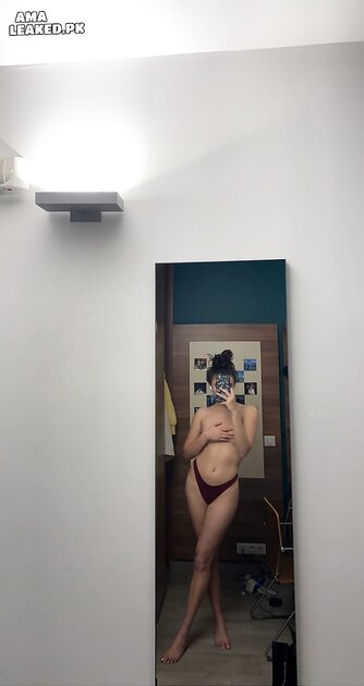 Ⓛⓔⓐⓚⓔⓓ - Keiana B