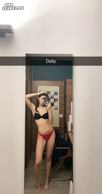 Ⓛⓔⓐⓚⓔⓓ - Keiana B