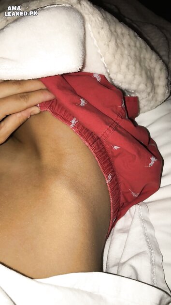 Ⓛⓔⓐⓚⓔⓓ - Rose H #2