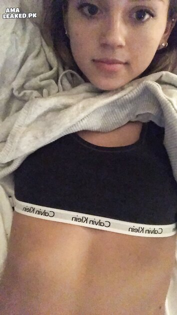 Ⓛⓔⓐⓚⓔⓓ - Rose H #2