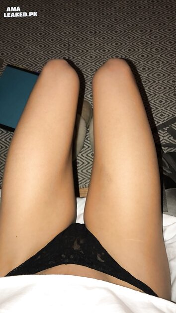 Ⓛⓔⓐⓚⓔⓓ - Rose H #2