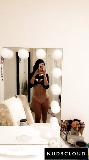Ⓛⓔⓐⓚⓔⓓ - Stacy