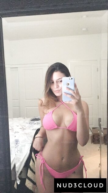 Ⓛⓔⓐⓚⓔⓓ - Stacy