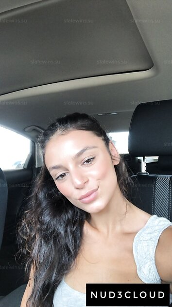 Ⓛⓔⓐⓚⓔⓓ - Stacy