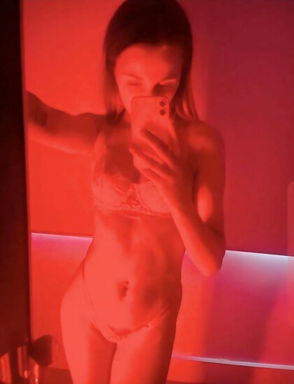 Ⓛⓔⓐⓚⓔⓓ - Rikke L