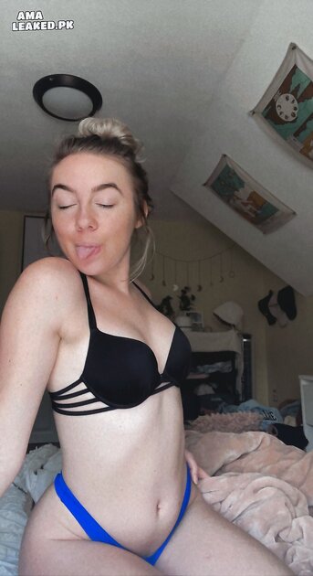 Ⓛⓔⓐⓚⓔⓓ - Cassidy C