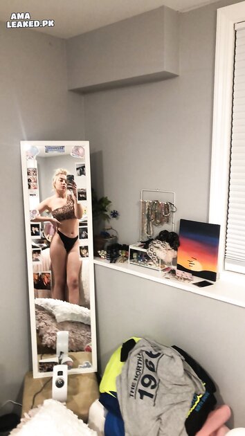 Ⓛⓔⓐⓚⓔⓓ - Cassidy C