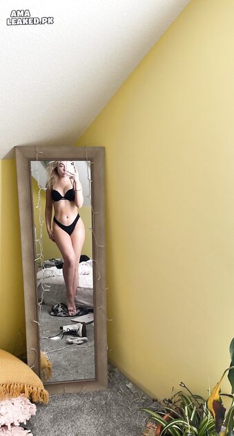 Ⓛⓔⓐⓚⓔⓓ - Cassidy C