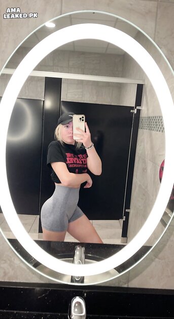Ⓛⓔⓐⓚⓔⓓ - Cassidy C