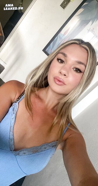 Ⓛⓔⓐⓚⓔⓓ - Olivia D