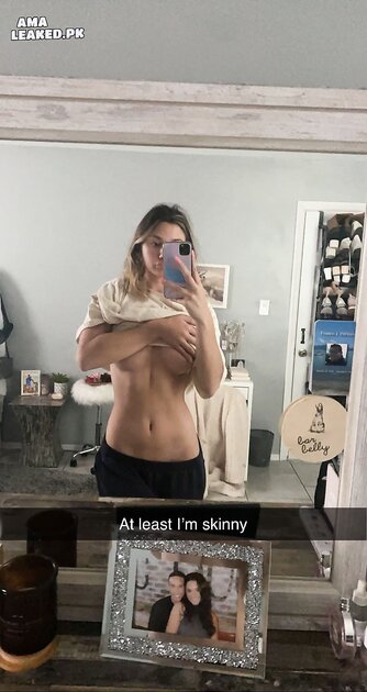 Ⓛⓔⓐⓚⓔⓓ - Olivia D