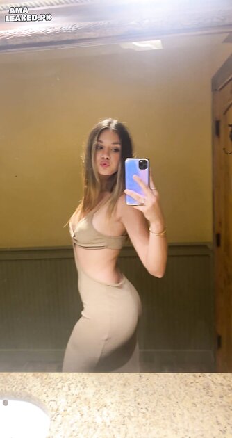 Ⓛⓔⓐⓚⓔⓓ - Olivia D