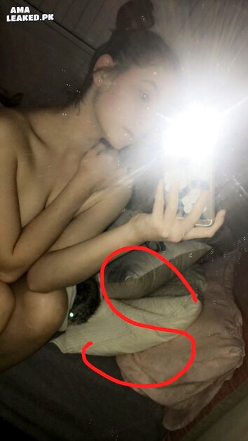 Ⓛⓔⓐⓚⓔⓓ - Mia S ????????