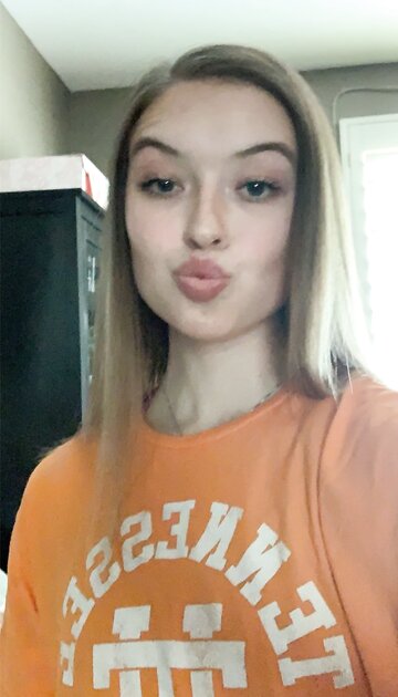 Ⓛⓔⓐⓚⓔⓓ - Alli N