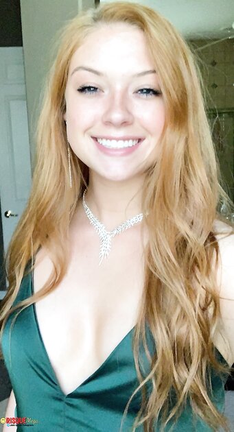 Ⓛⓔⓐⓚⓔⓓ - Alli N