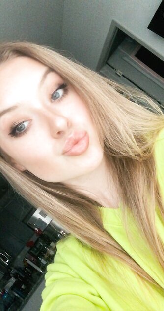 Ⓛⓔⓐⓚⓔⓓ - Alli N