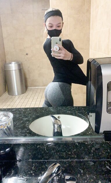 Ⓛⓔⓐⓚⓔⓓ - Alli N