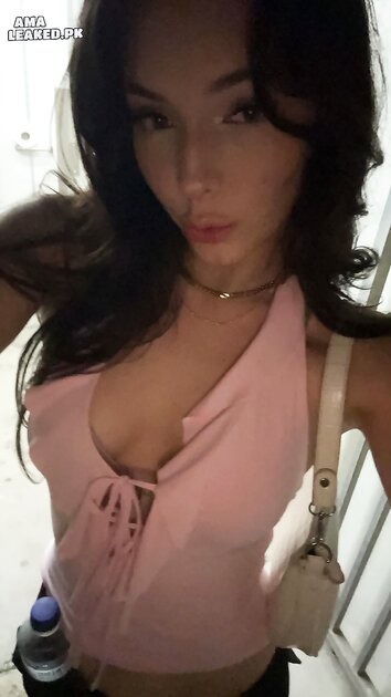 Ⓛⓔⓐⓚⓔⓓ - Sasha C