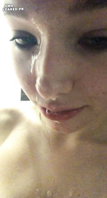 Ⓛⓔⓐⓚⓔⓓ - Sasha C