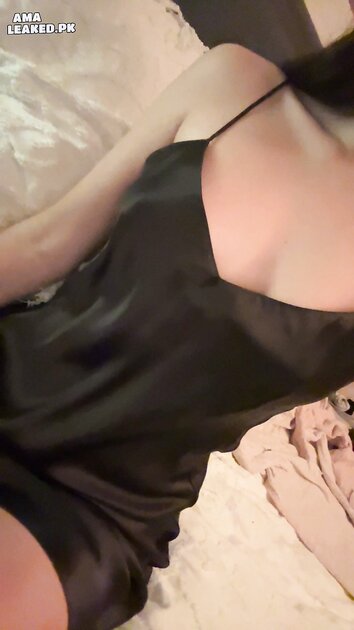 Ⓛⓔⓐⓚⓔⓓ - Sasha C