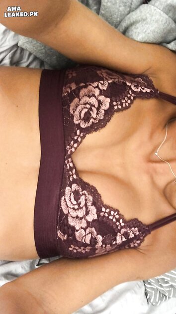 Ⓛⓔⓐⓚⓔⓓ - Rose H