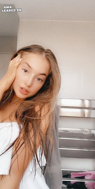 Ⓛⓔⓐⓚⓔⓓ - Eva C #3