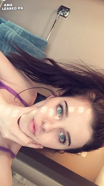 Ⓛⓔⓐⓚⓔⓓ - Erica O