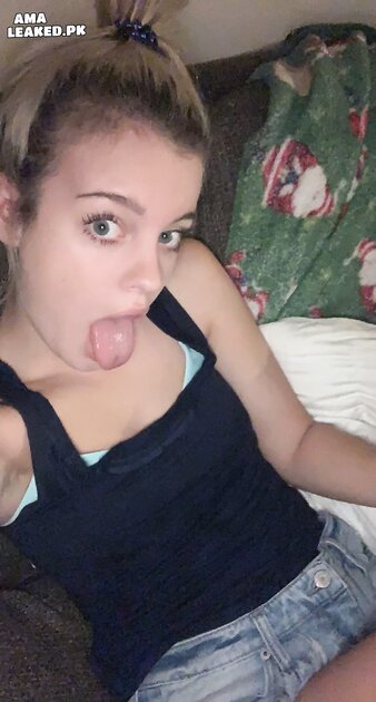 Ⓛⓔⓐⓚⓔⓓ - Erica O
