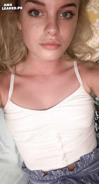 Ⓛⓔⓐⓚⓔⓓ - Erica O