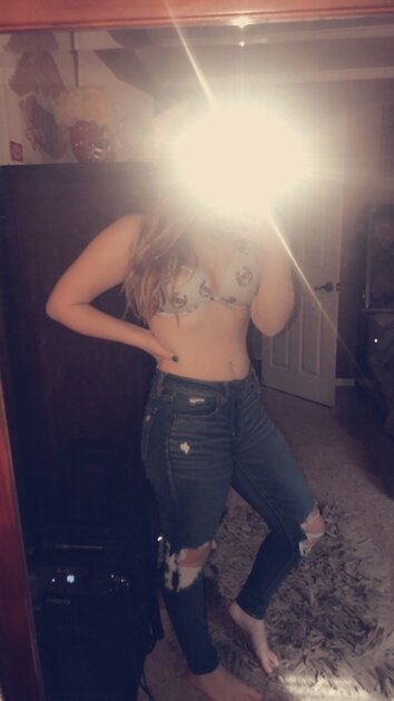 Ⓛⓔⓐⓚⓔⓓ - Maci B #2