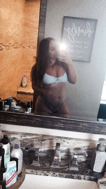 Ⓛⓔⓐⓚⓔⓓ - Maci B #2