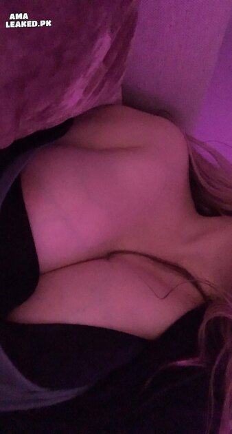 Ⓛⓔⓐⓚⓔⓓ - Taylor W
