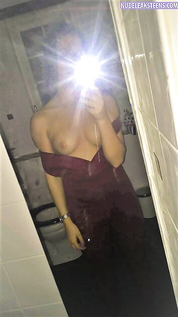 Ⓛⓔⓐⓚⓔⓓ - Erin R