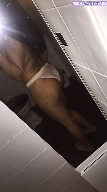 Ⓛⓔⓐⓚⓔⓓ - Erin R