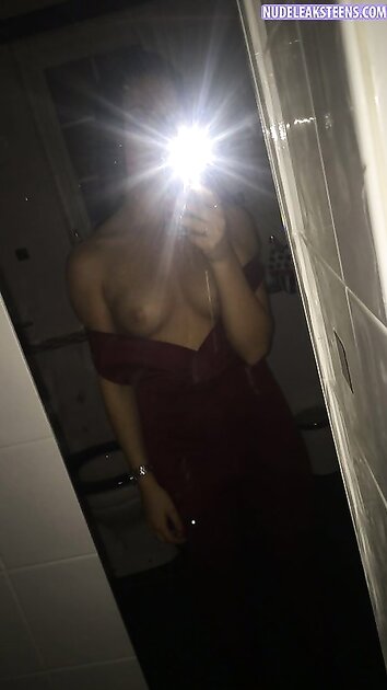 Ⓛⓔⓐⓚⓔⓓ - Erin R