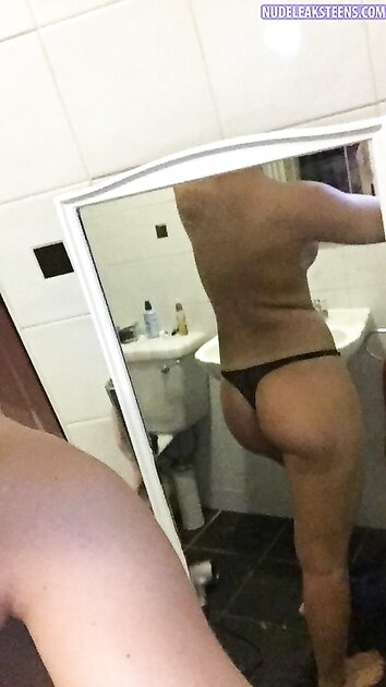 Ⓛⓔⓐⓚⓔⓓ - Erin R