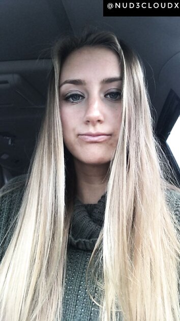 Ⓛⓔⓐⓚⓔⓓ - Katie H