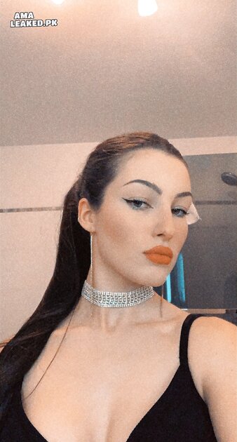 Ⓛⓔⓐⓚⓔⓓ - Maia V ????????