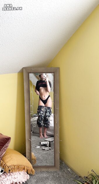 Ⓛⓔⓐⓚⓔⓓ - Cassidy C #2