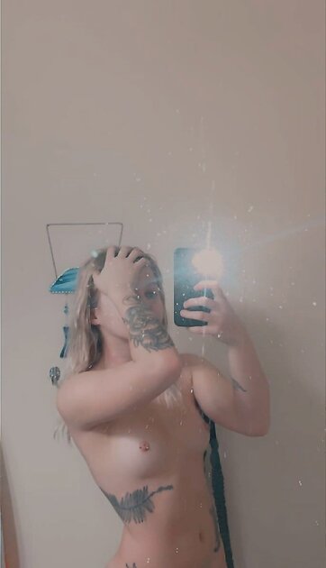 Ⓛⓔⓐⓚⓔⓓ - Grace C #2