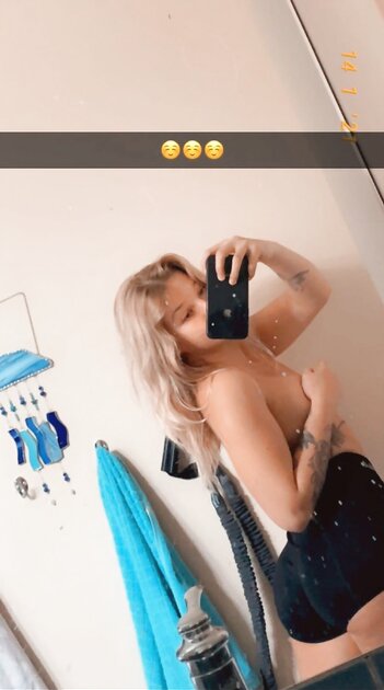 Ⓛⓔⓐⓚⓔⓓ - Grace C #2