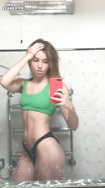 Ⓛⓔⓐⓚⓔⓓ - Hattie F #2