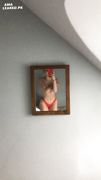 Ⓛⓔⓐⓚⓔⓓ - Hattie F #2