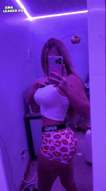 Ⓛⓔⓐⓚⓔⓓ - Chloe D #2