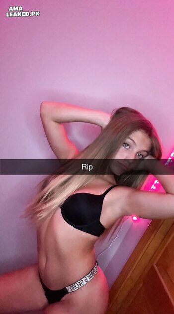 Ⓛⓔⓐⓚⓔⓓ - Chloe D #2