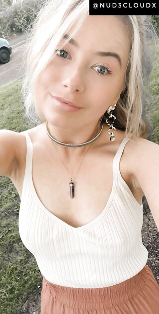 Ⓛⓔⓐⓚⓔⓓ - Madeline F