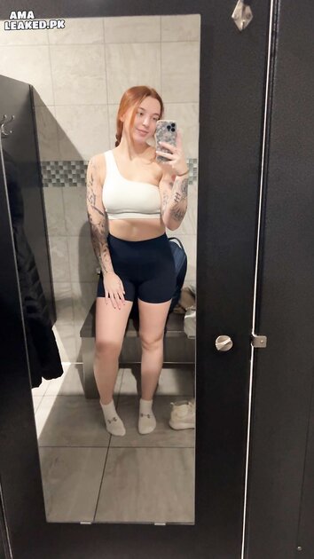 Ⓛⓔⓐⓚⓔⓓ - Maddy W
