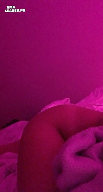 Ⓛⓔⓐⓚⓔⓓ - Maya L
